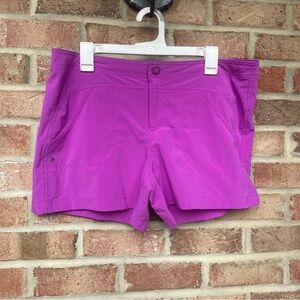 Athleta pink fuchsia stretch active shorts Women 14 EUC